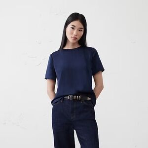 Banana Republic Factory Satin Classic Crew Neck T- Shirt NWT